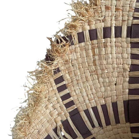 D&Y Straw Woven Lightweight Floppy Sun Hat
Tan Brown One Size - Picture 6 of 13